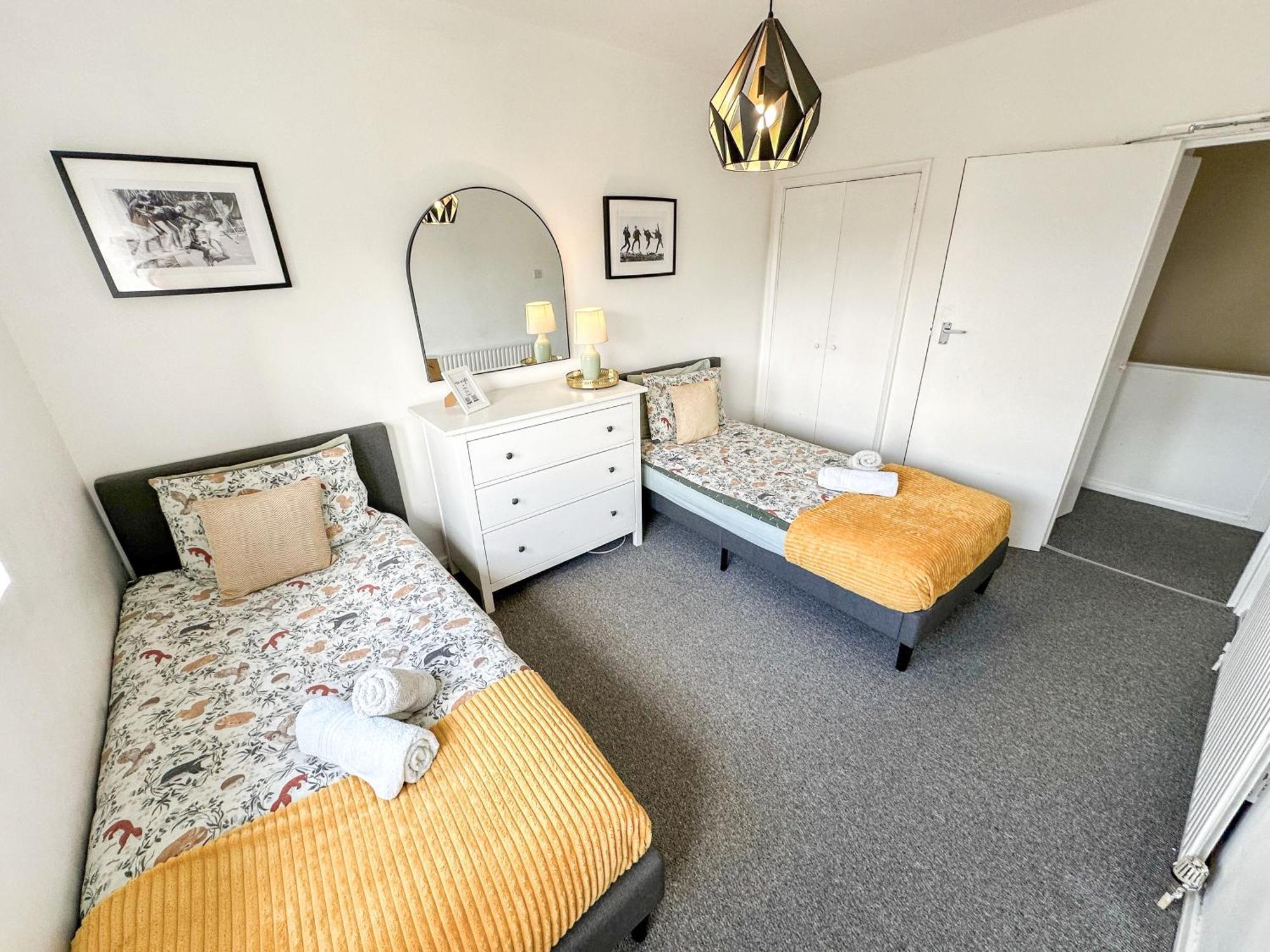 Charming Flats With Fast Wifi On The Famous Abbey Road Apartment Лондон Екстериор снимка